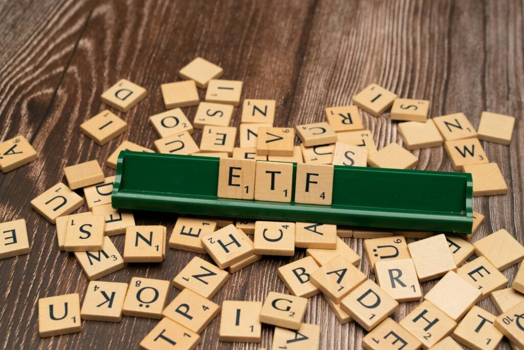 ETF en assurance-vie en 2026 : diversification mondiale et fiscalité optimisée